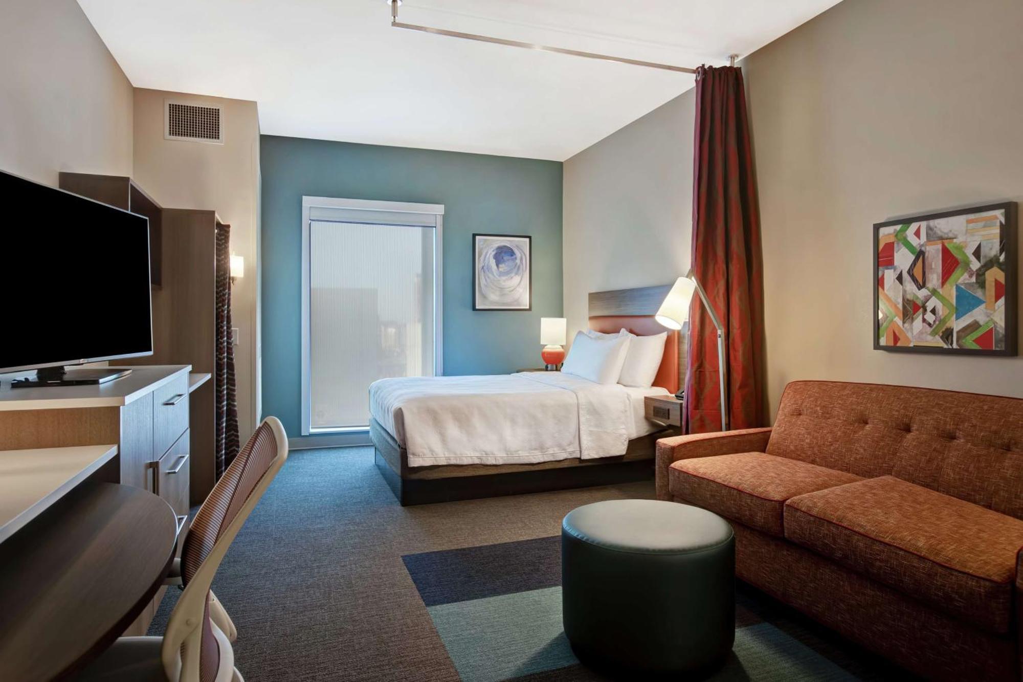 Home2 Suites By Hilton Charlotte Uptown Екстериор снимка
