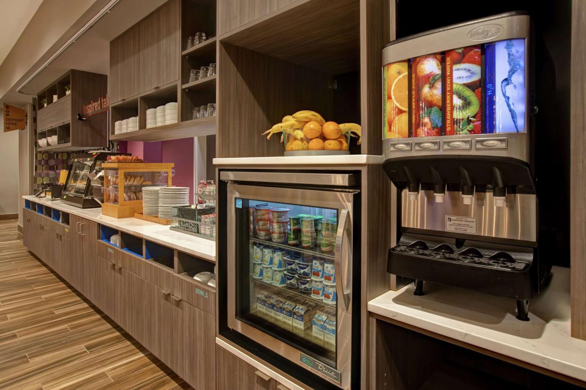 Home2 Suites By Hilton Charlotte Uptown Екстериор снимка